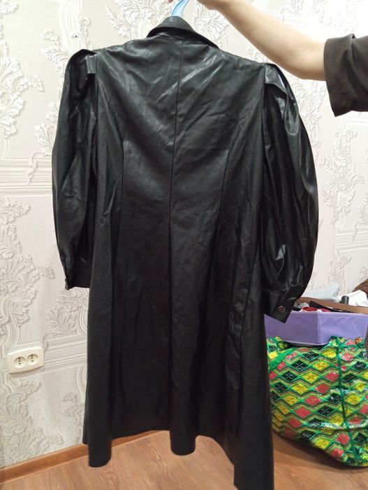 Продам платья эко кожа размер 46