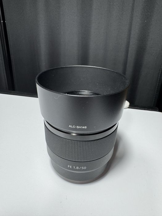 Vand Sony A7 II + Obiectiv Sony FE 1.8/5, ca noi