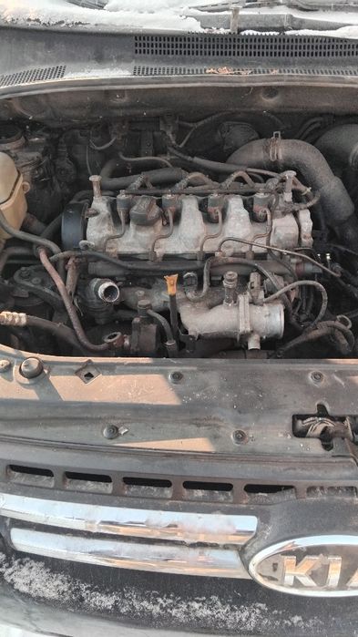 Se dezmenbreaza  kia sportage an 2007Elemente  caroserie kia sportage