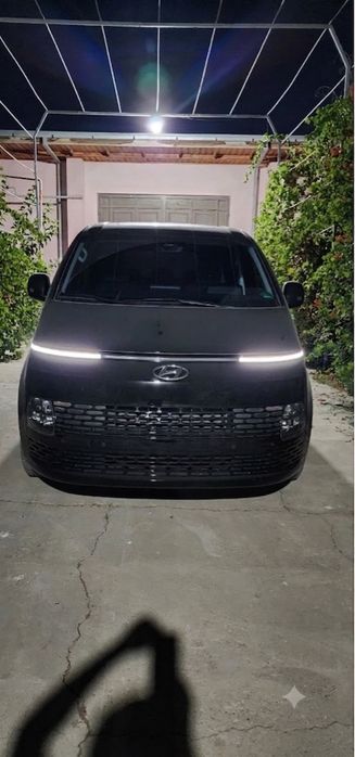 Hyundai Staria 2022