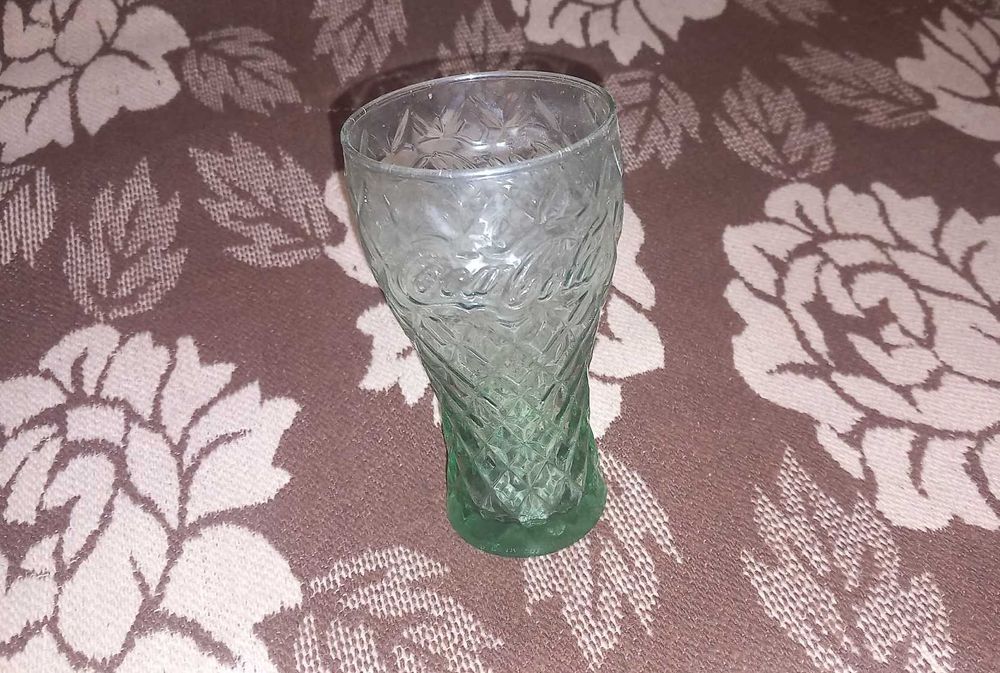 Кока кола чаша класически дизайн зелен (виж описанието)