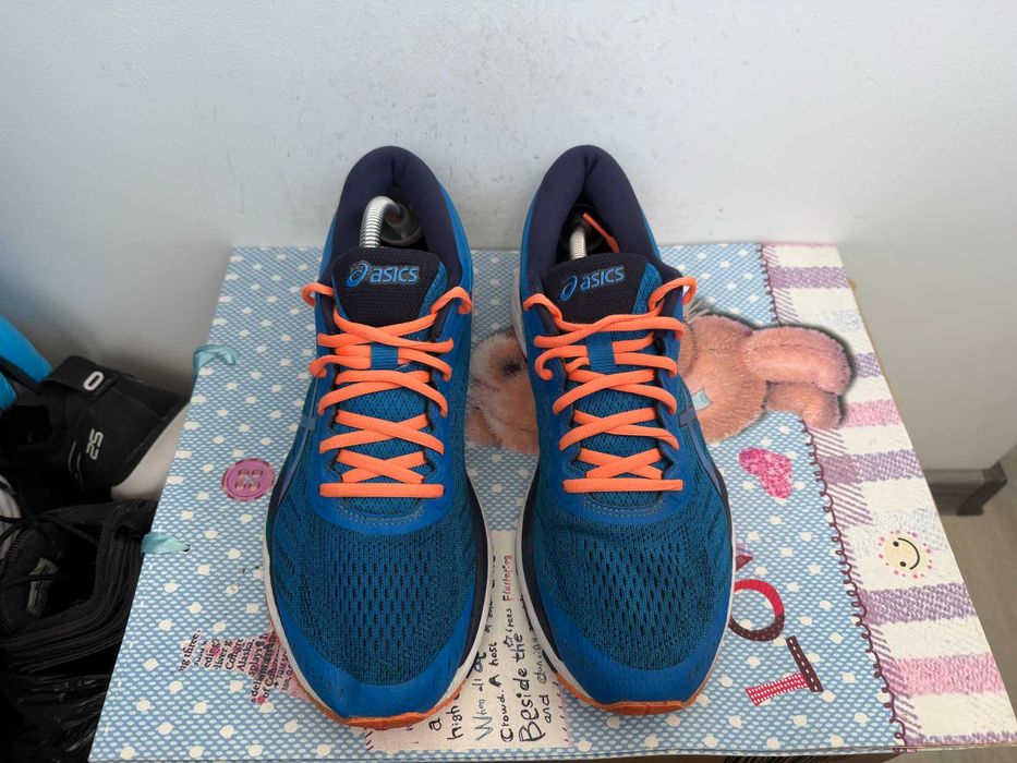 Asics Gel-Kayano 24''оригинални маратонки 44 номер