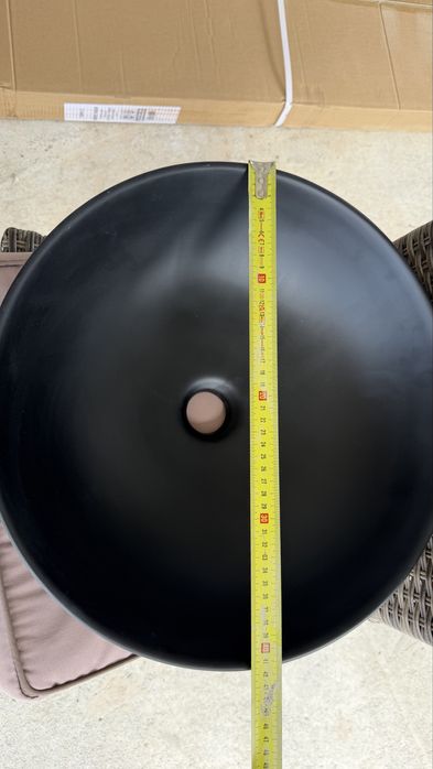 Lavoar negru NOU, superb, impecabil