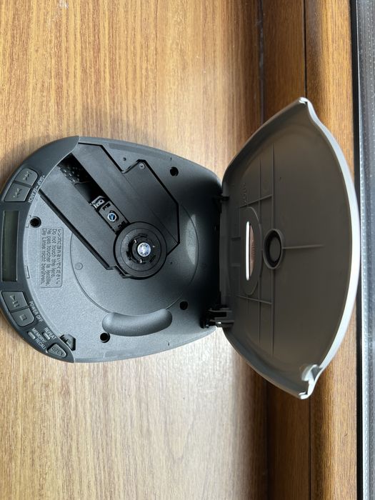 CD player Panasonic SL S231C Discman  cu telecomandă