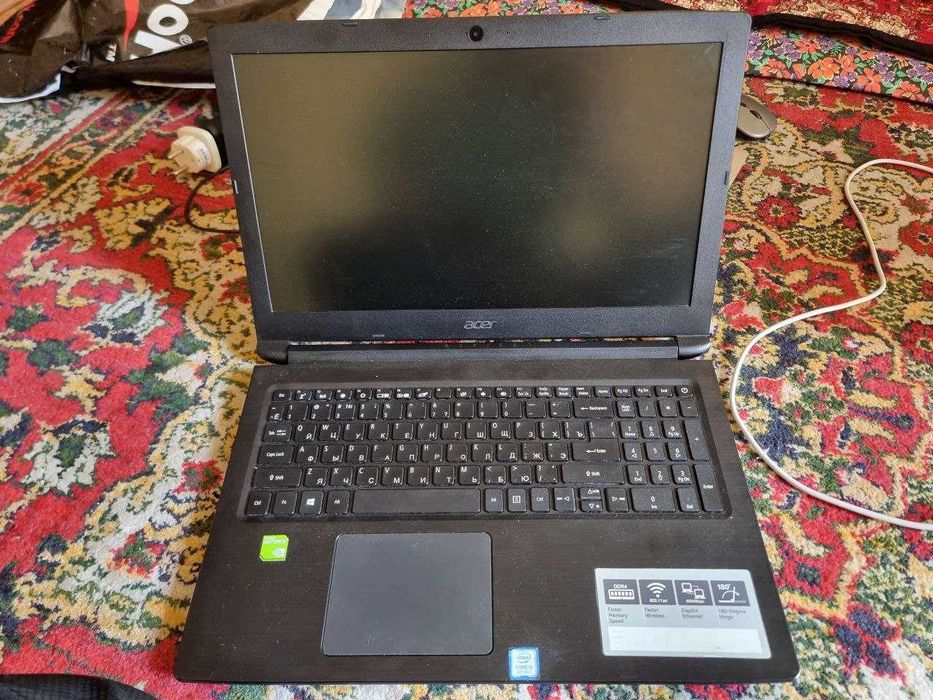 Srocna Acer sotiladi