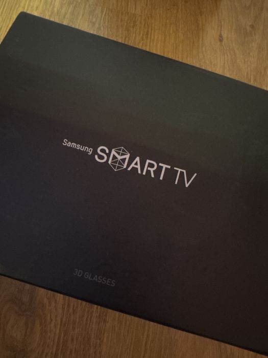 Нови Samsung 3D очила с кутия и батерия - комплект 4 броя