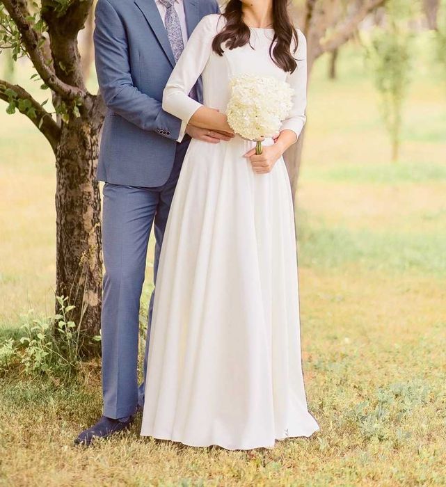 Свадебное платье 42 размер S/ Той көлегі