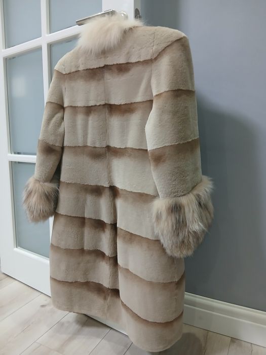 Продам шубу в отличном состоянии