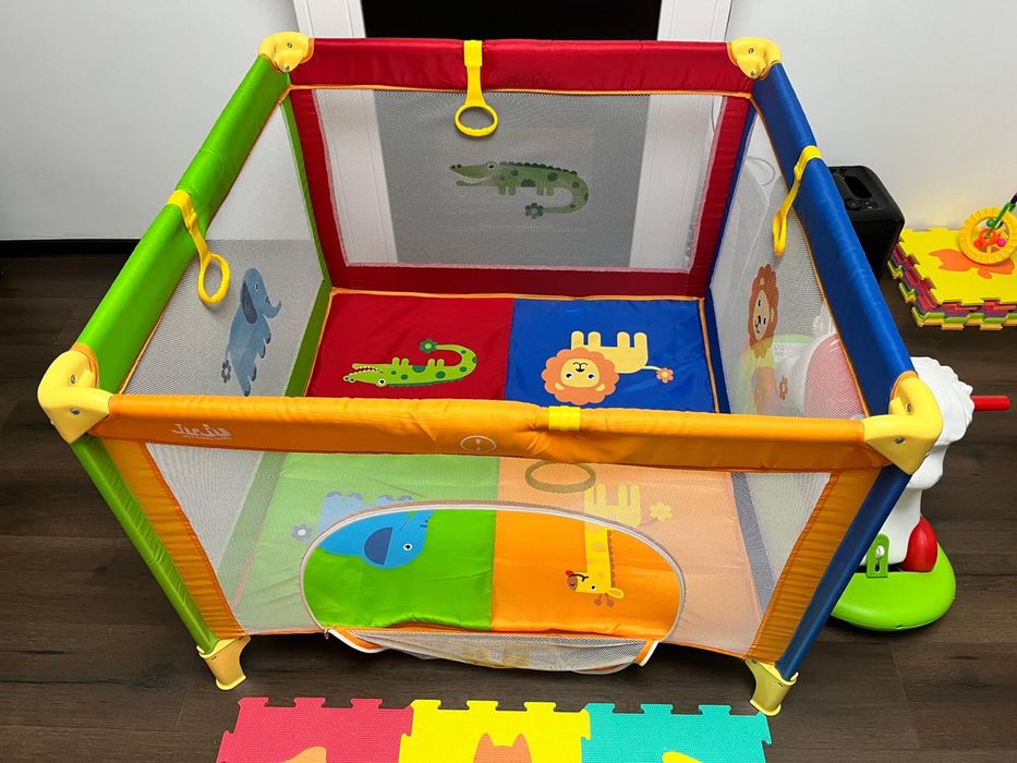 Tarc de joaca pentru bebelusi si copii