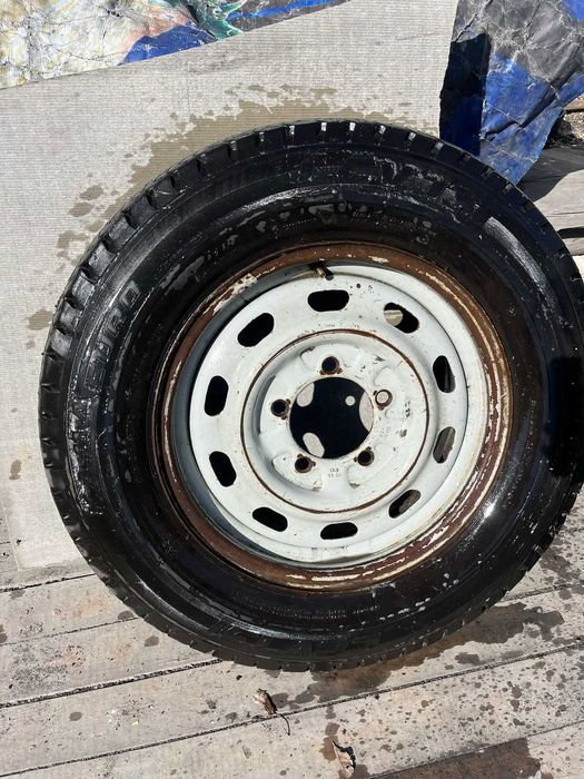 Срочно продам шины