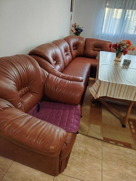 Canapea de colt extensibila