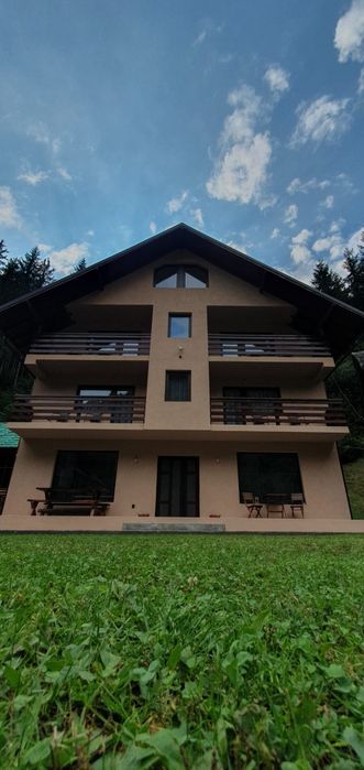 Casa / Cabana Vacanta Rucar