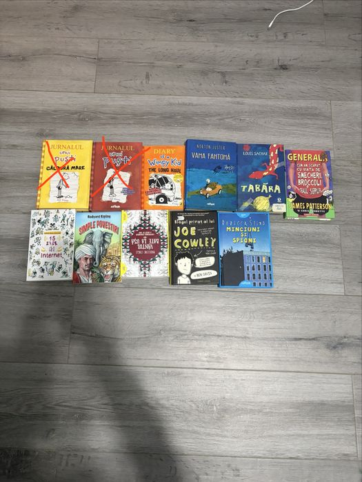 Carti Arthur ieftine -aproape noi-