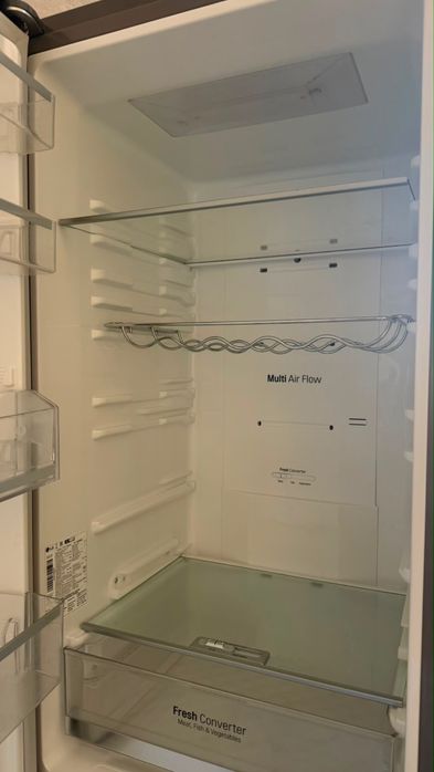 Продам б/у холодильник LG