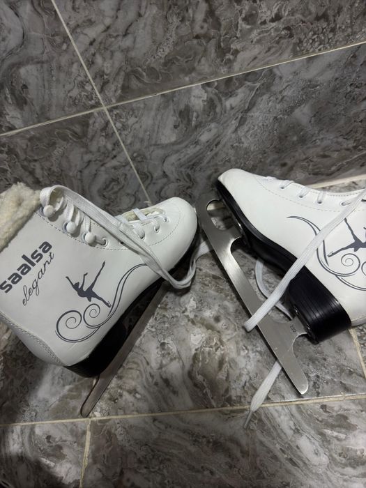 Коньки хорошие для зимы