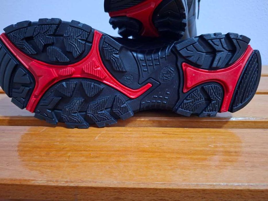 Pantofi piele hidrofoba HAIX BLACK EAGLE 54 LOW marimea 41 zero km