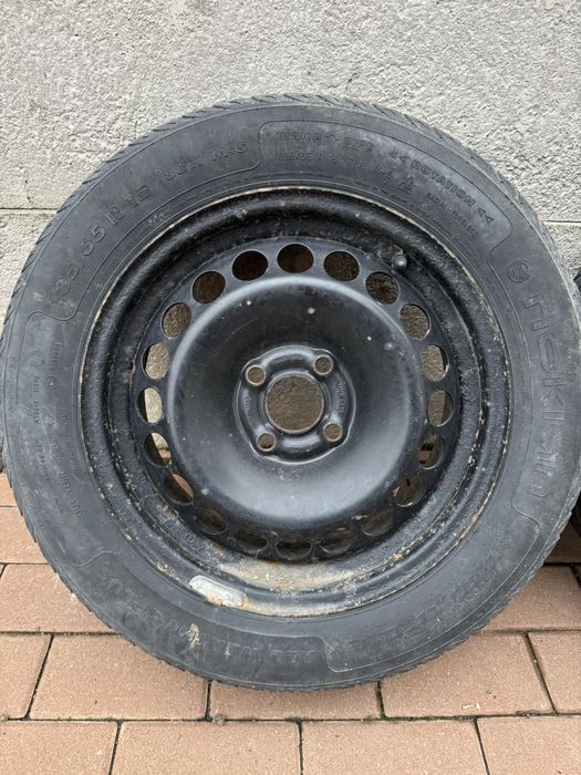 4 Roti 185/ 165 R15 cu pneuri M + S