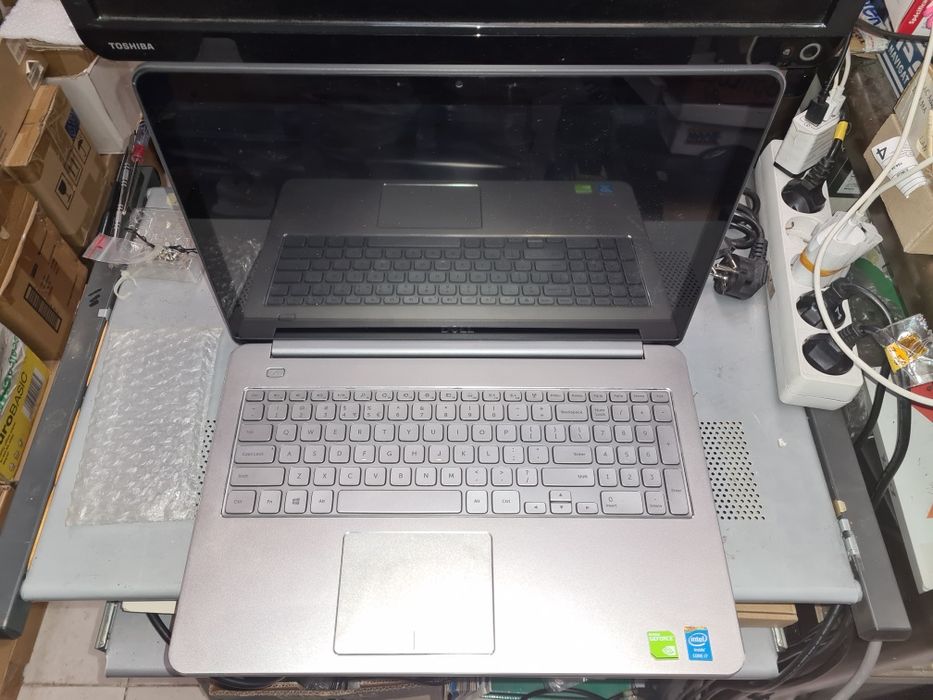 Dell inspirion 15 7537 model p36f цял или на части.