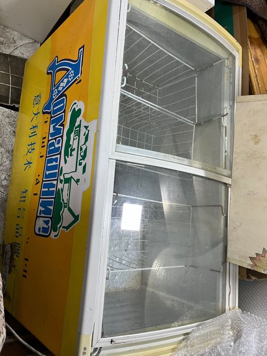 Продам морозильную камера торг