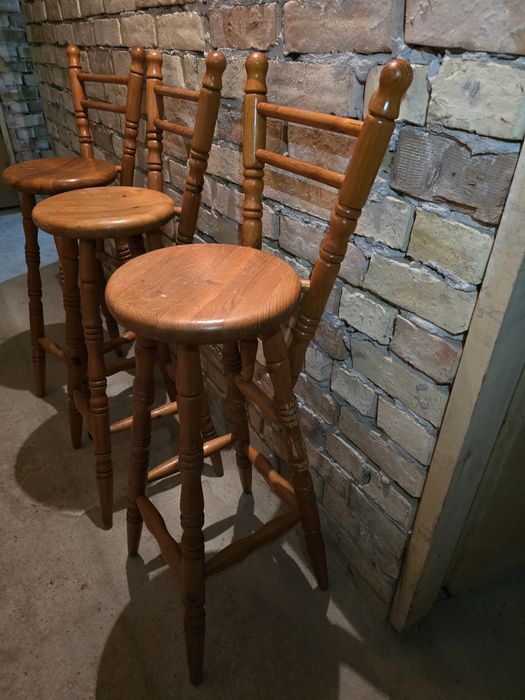 Бар столове (щъркели) от масивно дърво 3 броя