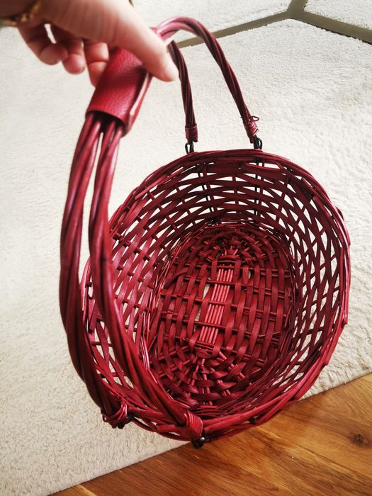 Кошница  плетена