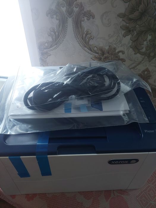 Продам принтер,  Phaser 3020