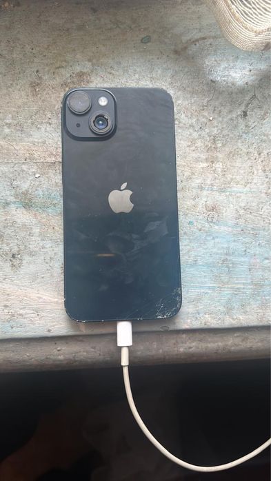 Айфон 13 продам ,заблокирован