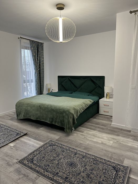 Inchiriez apartament zona centrala