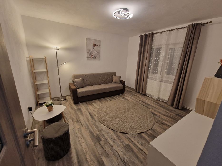 Apartament 2 camere de închiriat
