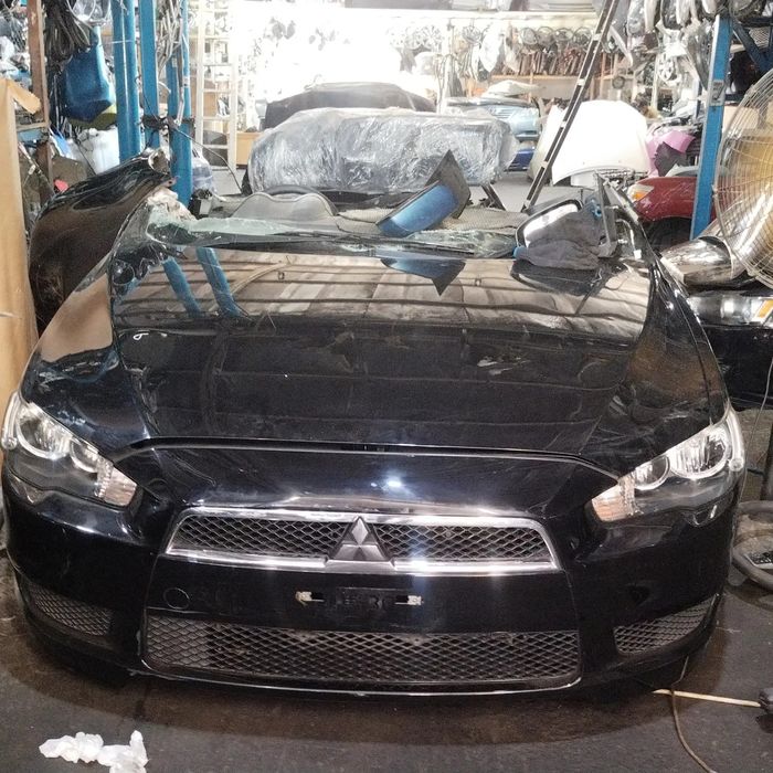 Двигатель  Mitsubishi lancer Asx   Объём 2.0