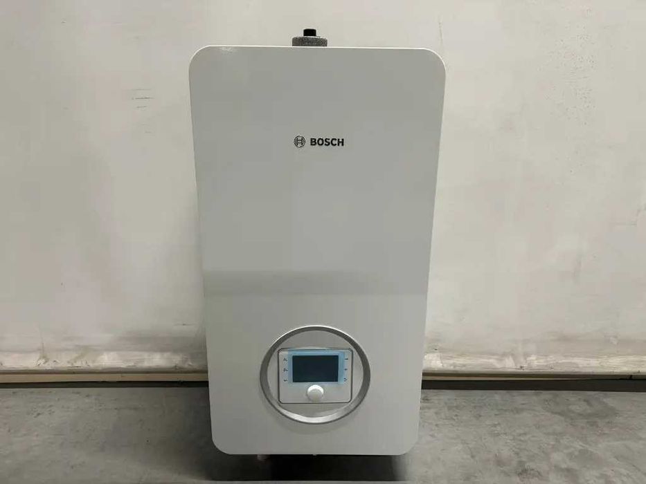 Nefit - Bosch - EnviLine A/W Split 5.0 BS термопомпа