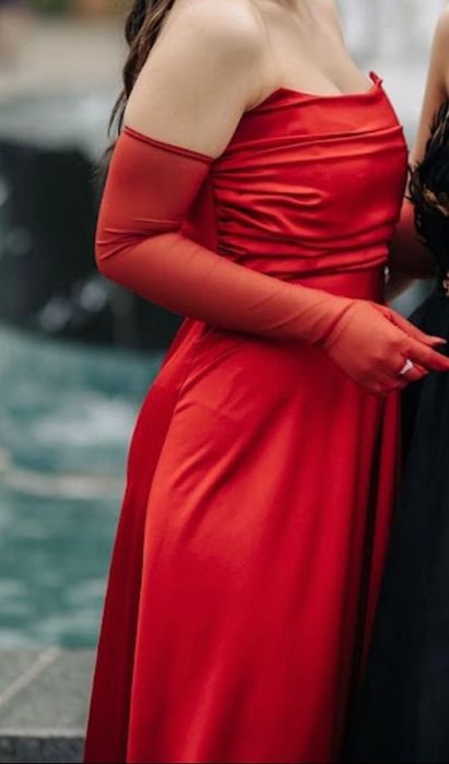 Бална рокля - сатен