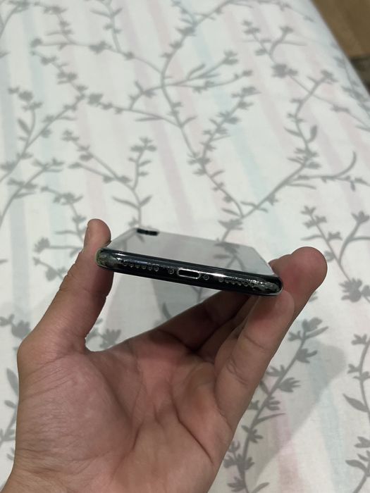 iPhone x 64 гб срочно