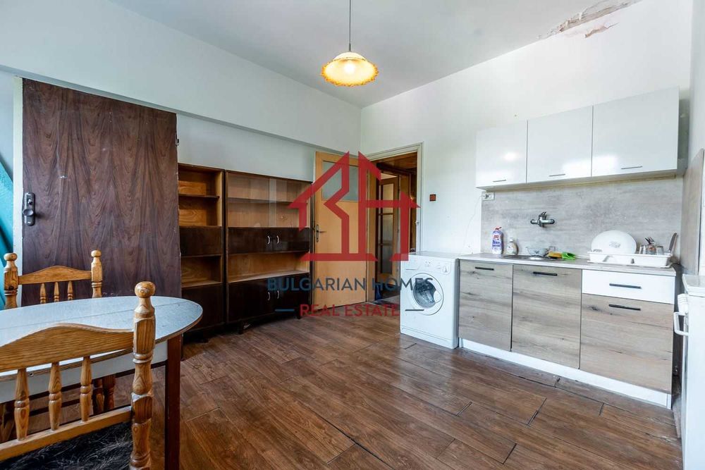 Продава се Тристаен апартамент в София, Център - 74 кв.м за 2973 €/кв.м - Снимка #8