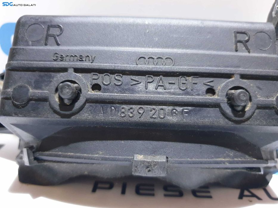 Broasca Incuietoare Usa Portiera Dreapta Spate Audi A4 B5 1995 - 2001 Cod 8D0839016A