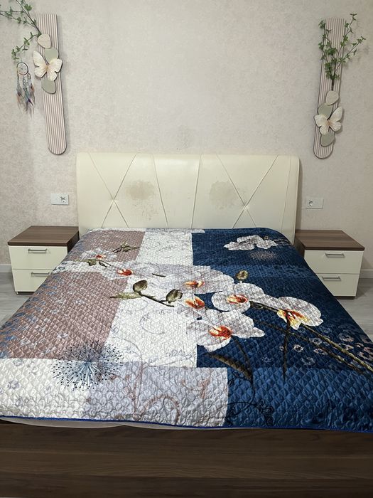 Продам кровать с подъемным механизмом