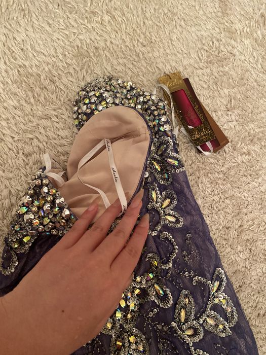 платье на выпускной