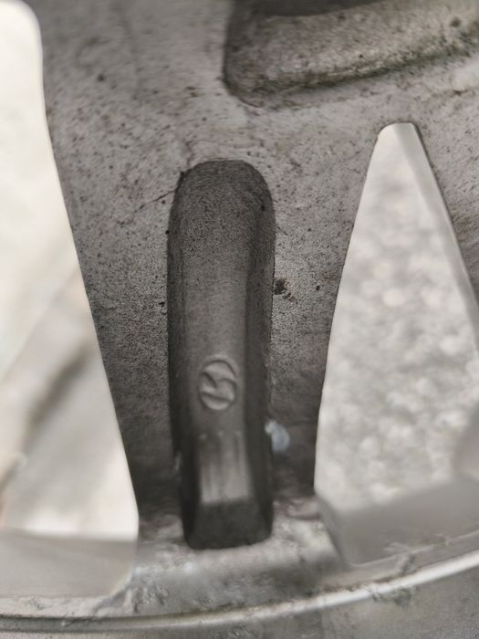 Hyundai/Хюндай – 18 цола 5x114,3; 5 бр. Оригинални лети джанти