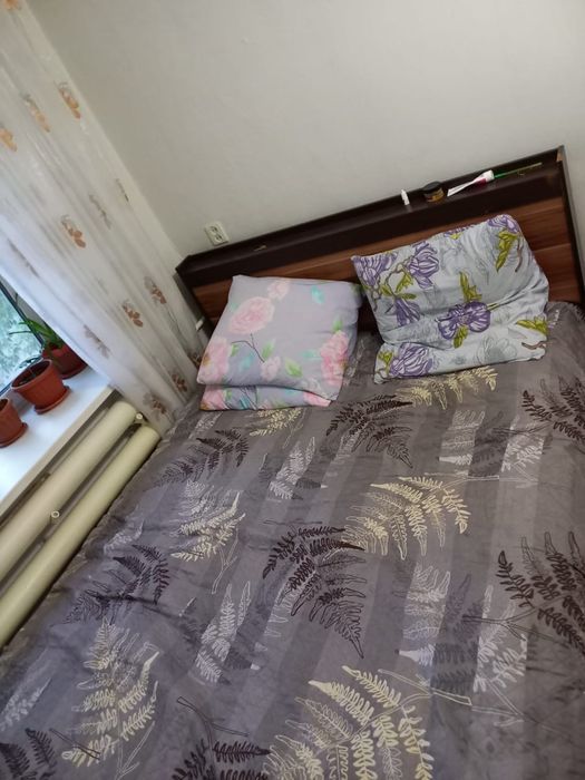 Двухспальная кровать