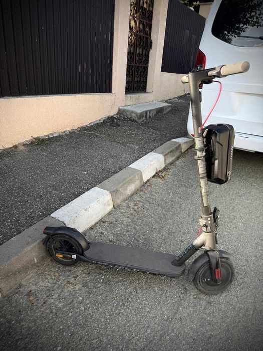vand Trotineta electrica Xiaomi Electric Scooter 4 Lite