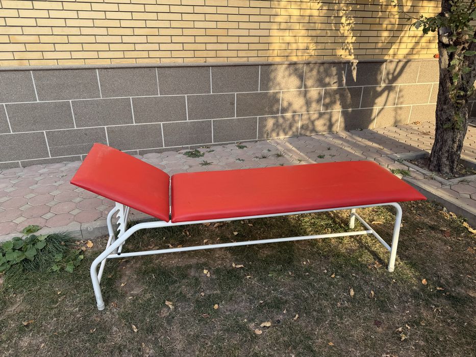 Шкафы, столы, кушетки пишем в уацап