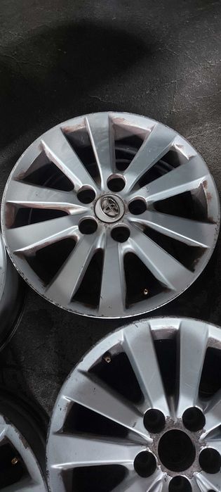 Джанти аломиниеви за Тоьота Аурис  Toyota Auris  16ц.