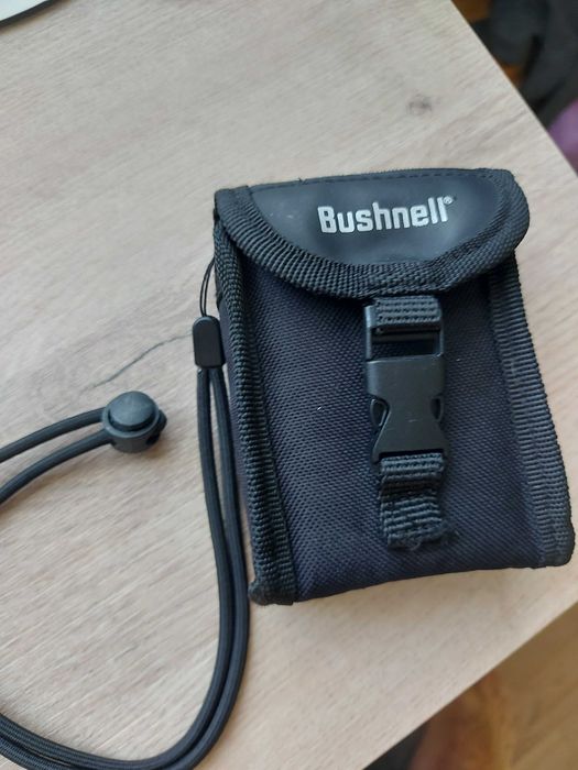 Далекомер Rangefinder Bushnell