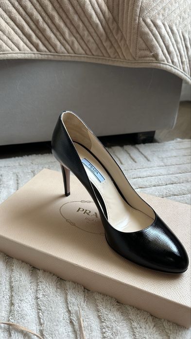 Туфли Prada черные 39р