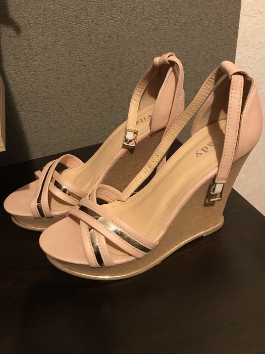 Лот дамски сандали