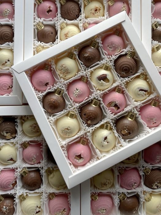 Подарки из шоколада ручной работы