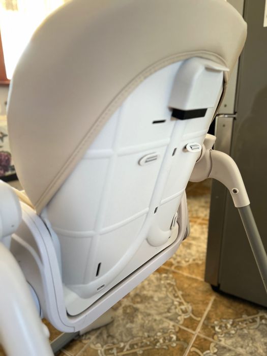 Детский стульчик для кормления