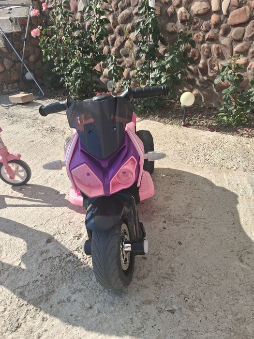 Vand motociccleta electrica