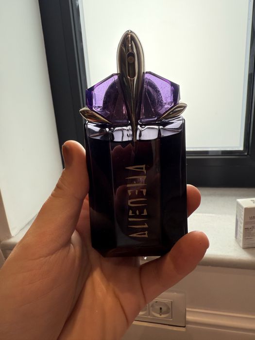 Apa de parfum Mugler alien