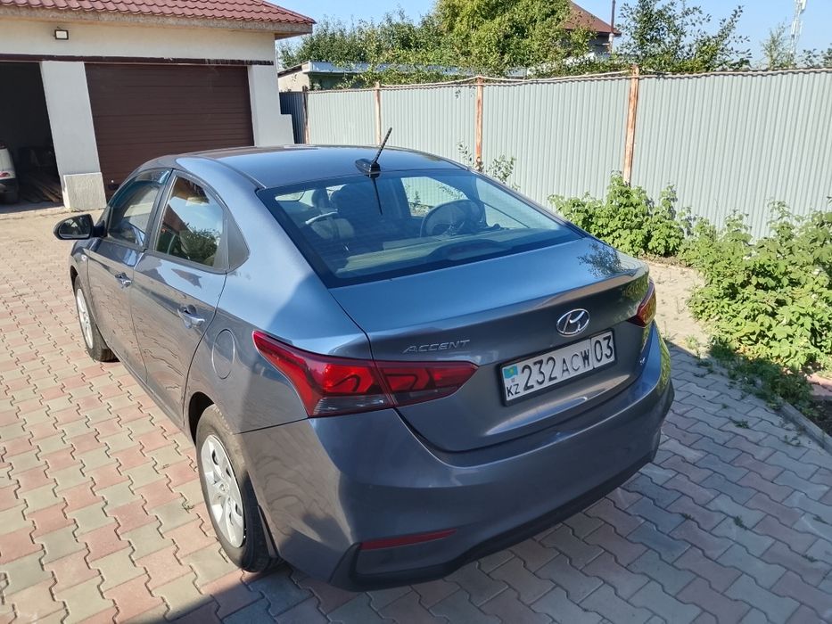 Hyundai Accent продам